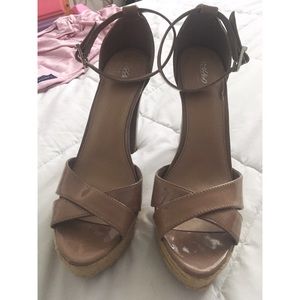 Mossimo patent leather heels